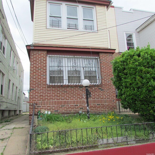 Building Photo - 93-15 202nd St