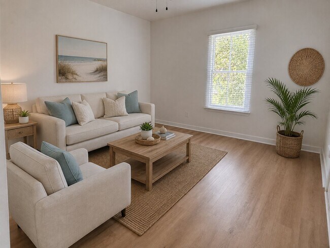 Building Photo - Renovated 4BR Just Minutes from Flagler! Historic Downtown Living! Lawn Care Included! ((Recently...