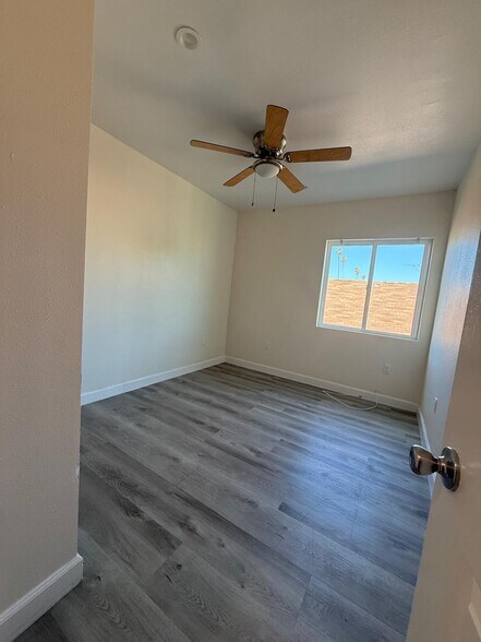 Bedroom 3 - 603 1/2 W 49th St