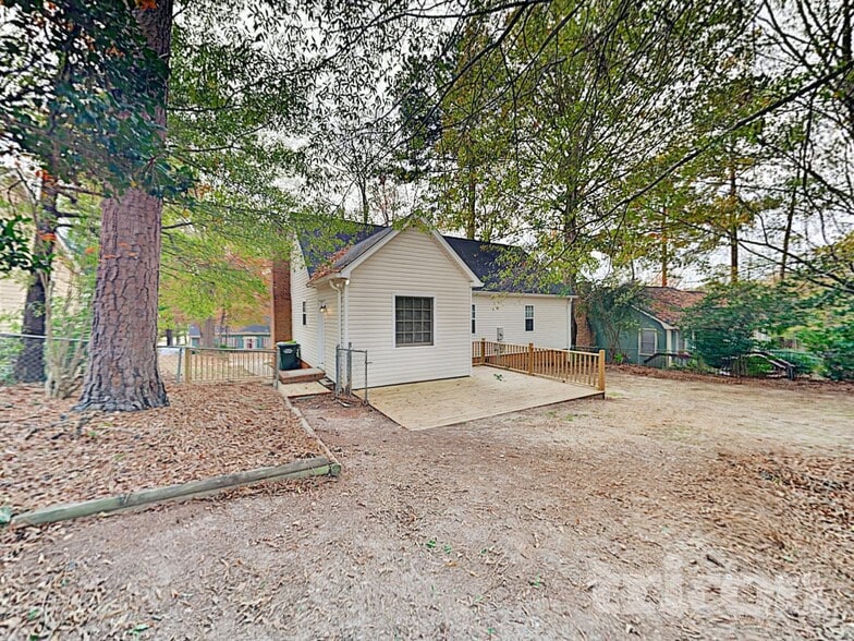 Building Photo - 117 Dean Crest Rd