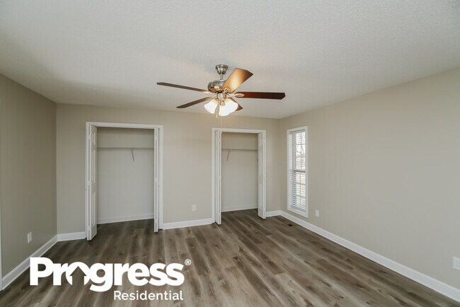 Building Photo - 340 Hermitage Ct