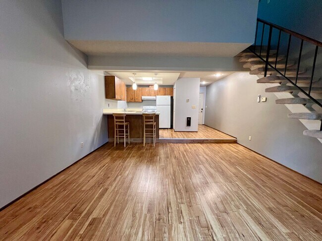 Building Photo - 4656 SW Comus Pl