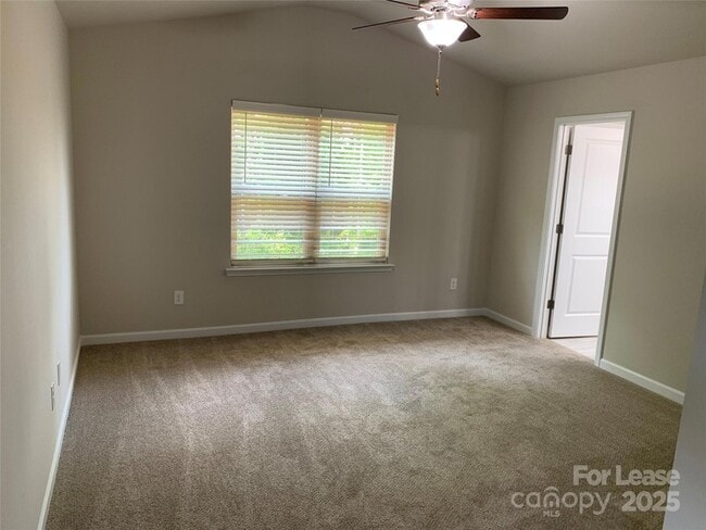 Building Photo - 7327 Neal Rd