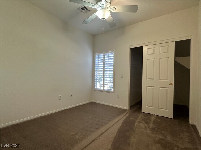 Building Photo - 3805 Ormond Beach St