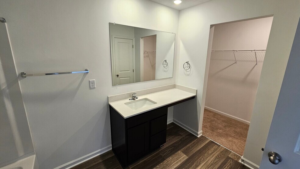 Primary Bath - 4209 Tingle Dr