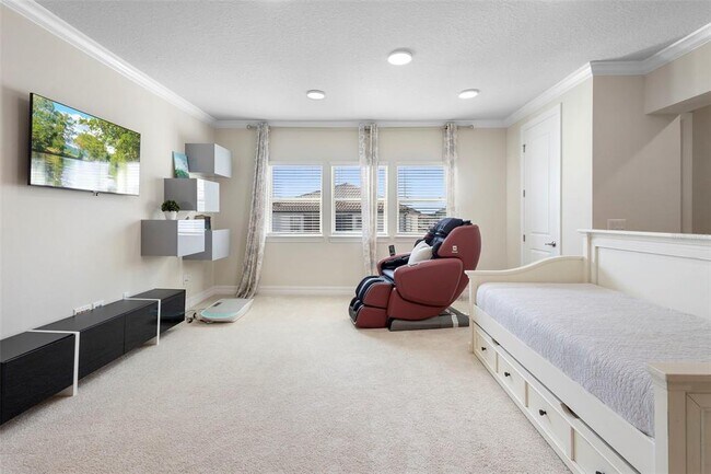 Building Photo - 8000 Leaf Grv Cir