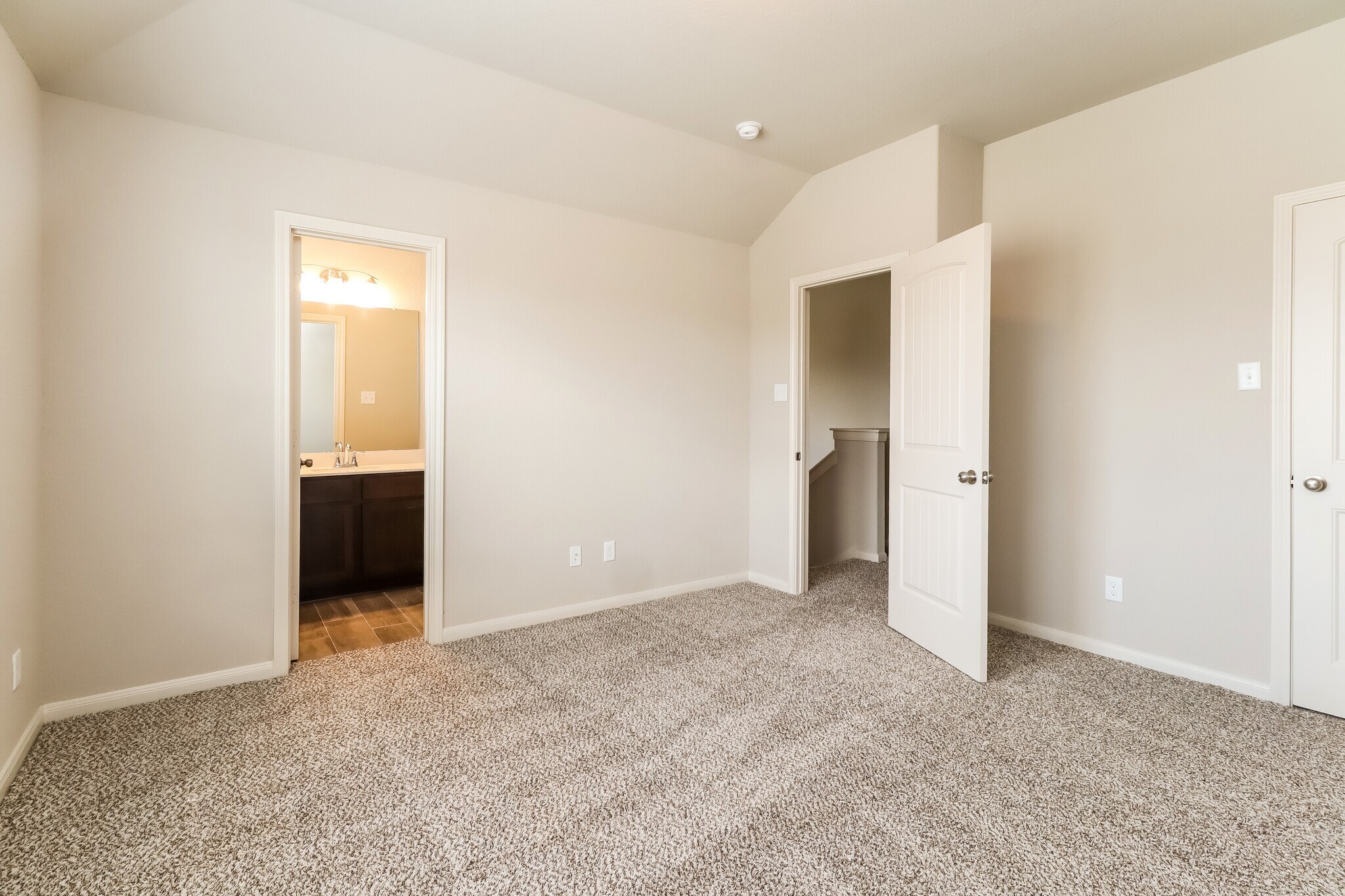 Building Photo - 7946 Fijian Cypress Dr