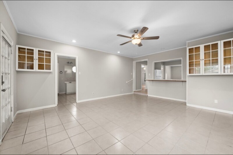 Building Photo - 7418 Oscar Dr