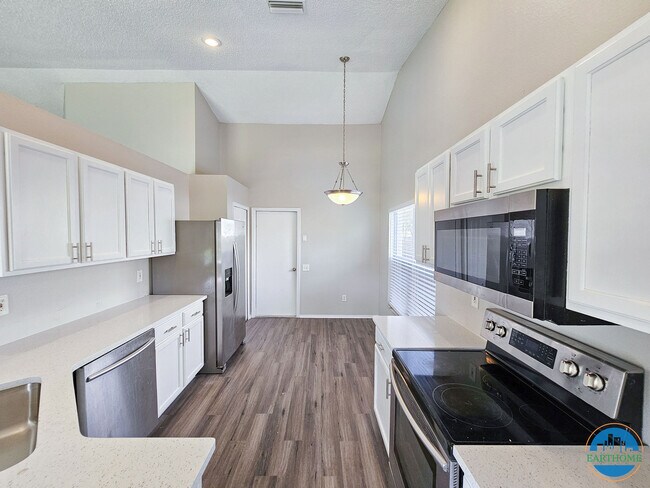 Building Photo - 12506 Vision Way
