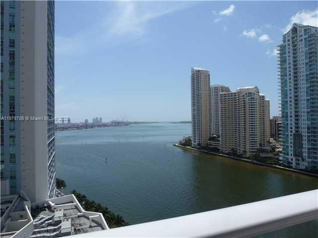 Building Photo - 300 S Biscayne Blvd