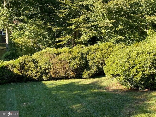 Building Photo - 6502 Sunny Hill Ct