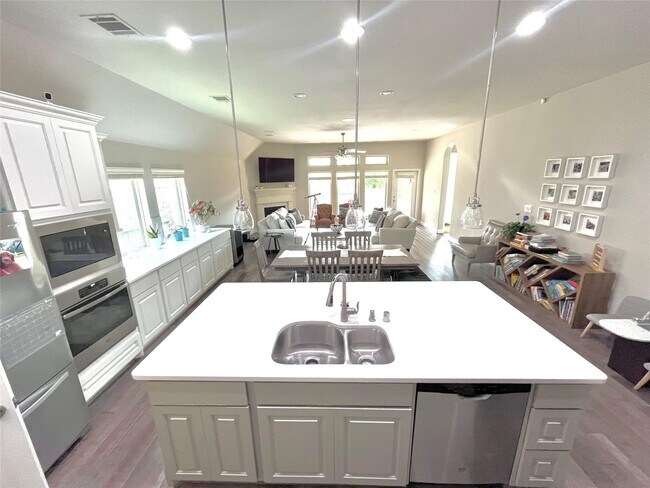 Building Photo - 258 Trillium Pk Lp