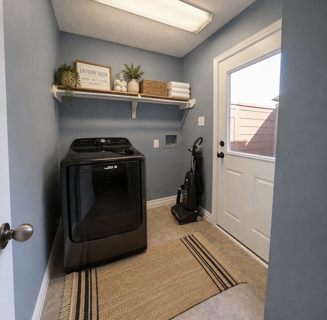 Building Photo - 30938 Blue Ridge Park Ln