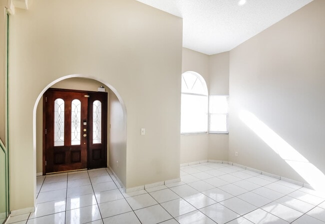 Building Photo - 6480 SW 160th Ct