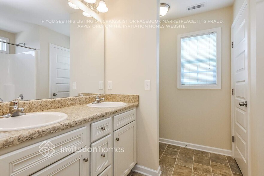 Building Photo - 436 McCarthy Dr