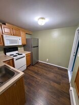 Building Photo - 169 Fifty Acre Rd S