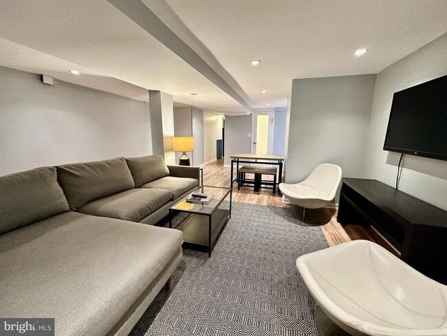 Building Photo - 4509 15th St NW