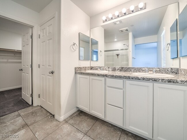 Building Photo - 462 Ylang Pl