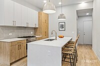 Building Photo - 37 S Ashland-105
