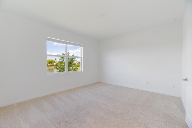 Building Photo - 8618 Via Mar Via