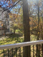 Building Photo - 2104 Stoney Run Cir