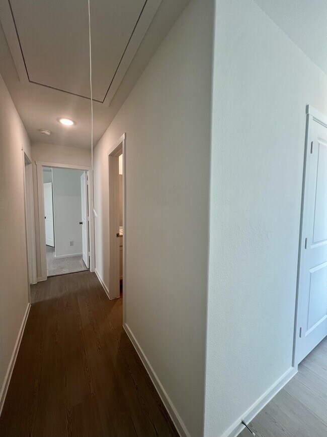 Building Photo - 9183 Trails End