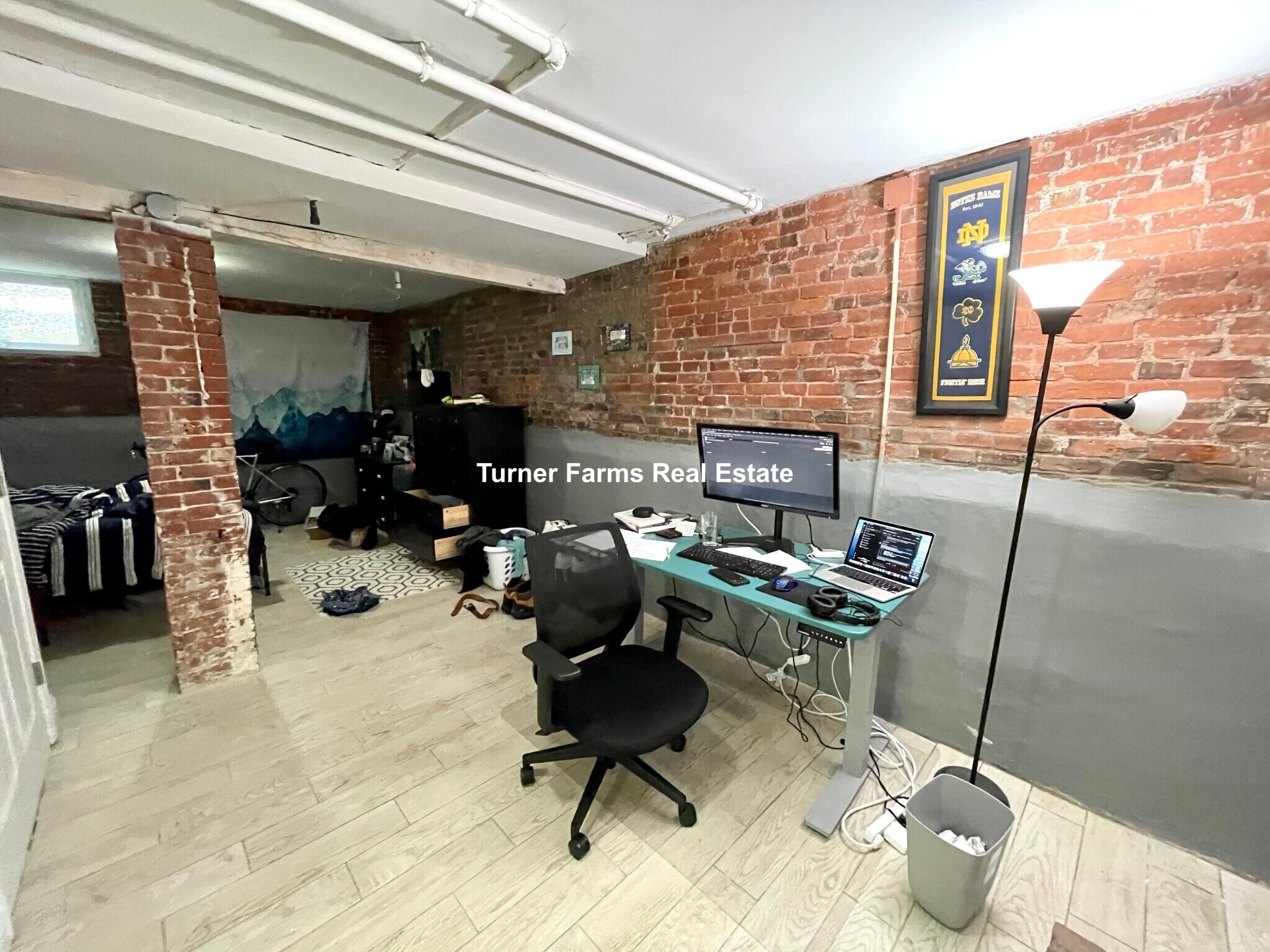 Building Photo - 38 Cherry St