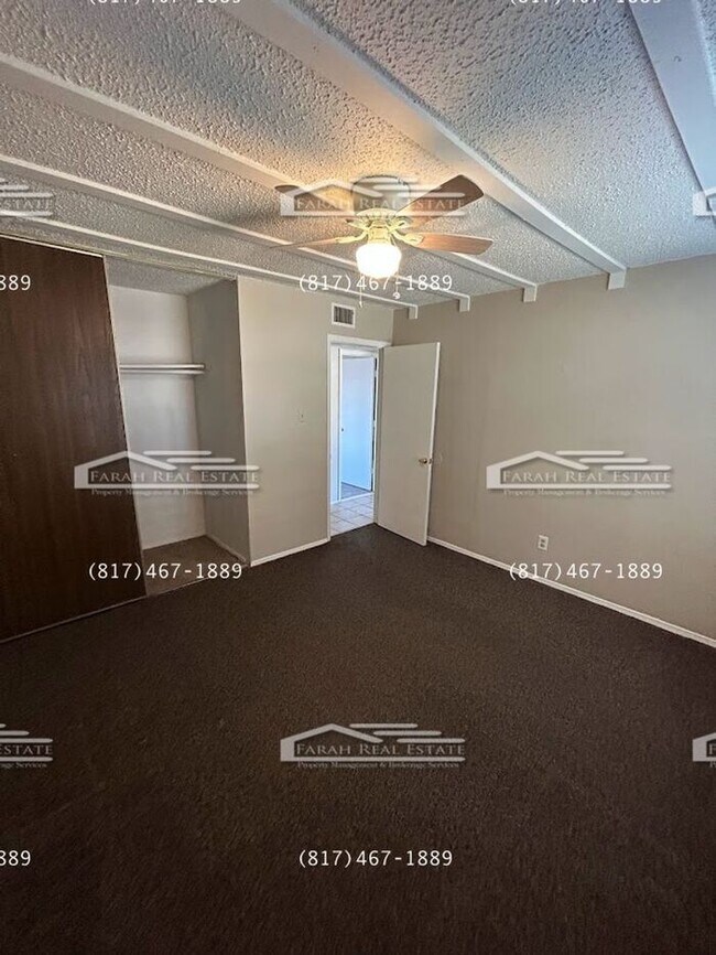 Building Photo - 3/2 in Arlington, Available Now!
