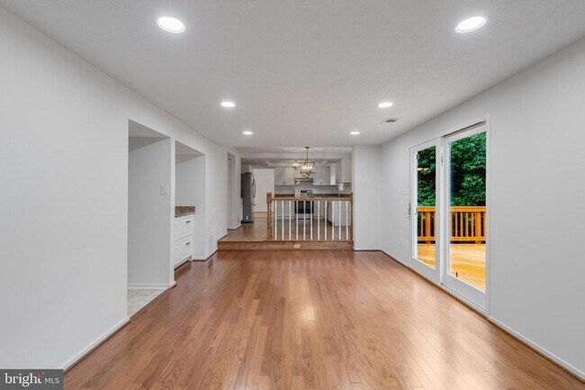 Building Photo - 9410 Onion Patch Dr