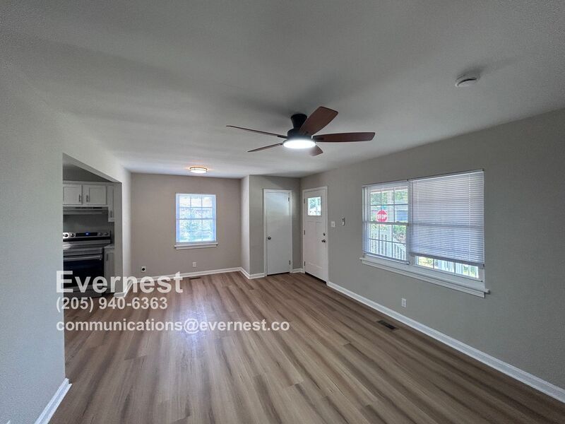 Building Photo - 1345 Mims St SW