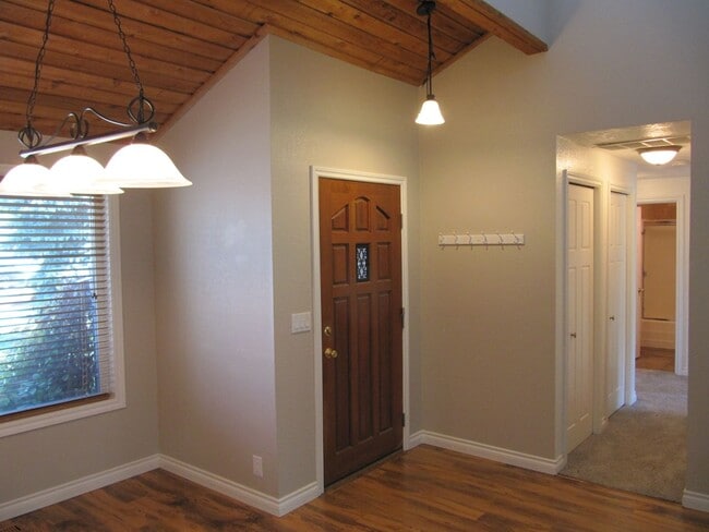 Building Photo - Gardener's Dream on Huge Lot with Landscap...