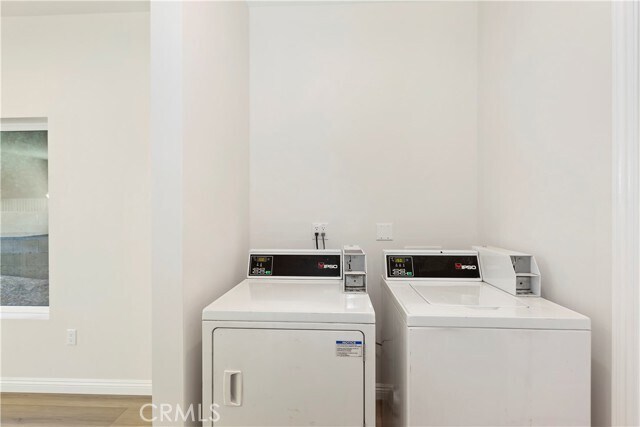 Building Photo - 3657 Mountain View Ave