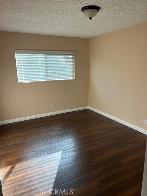 Building Photo - 4935 Sereno Dr