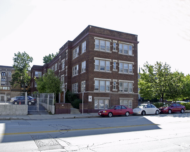 Primary Photo - 1318-20 Van Buren
