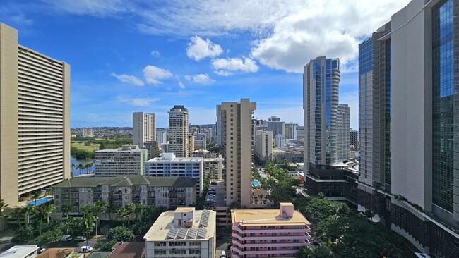 Building Photo - 2092 Kuhio Ave.