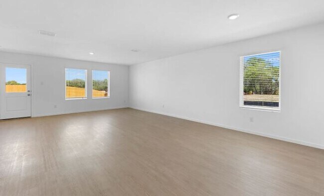 Building Photo - 3714 Chambray Dr