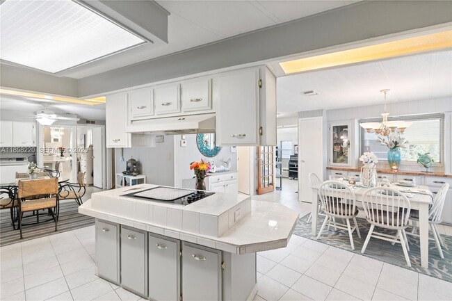 Building Photo - 202 NW 52nd St