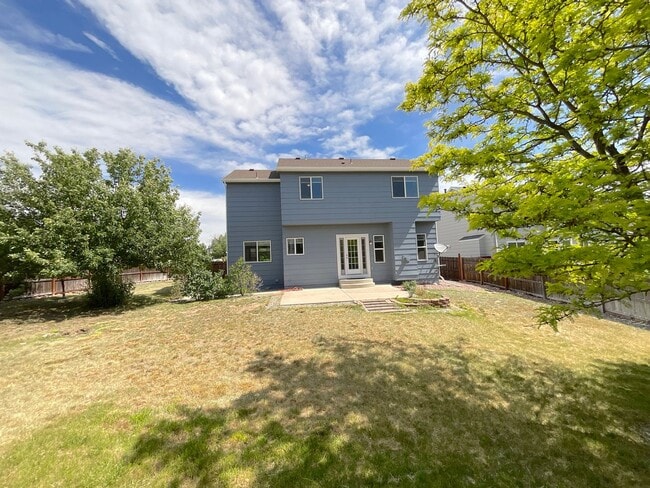 Building Photo - 4 Bedroom Home Available Near Peterson Rd & Constitution Ave!