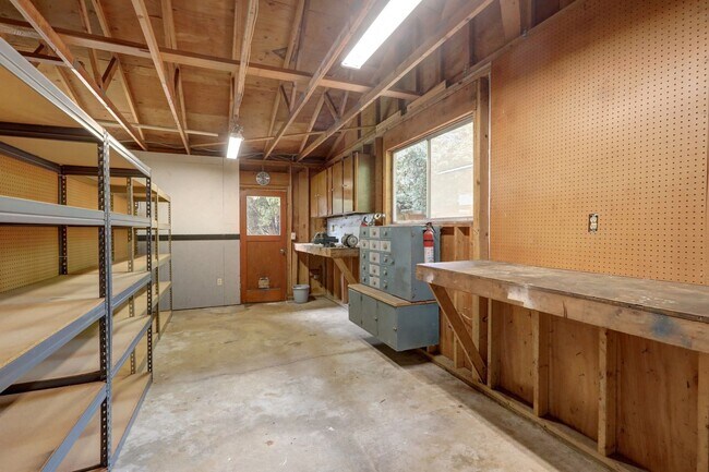 Building Photo - 2327 248th Ave SE