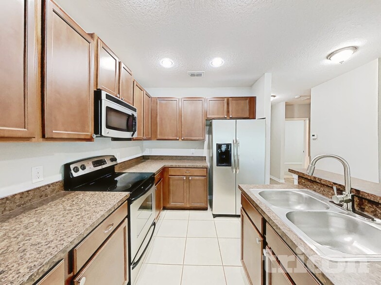 Building Photo - 2754 Painted Rock St