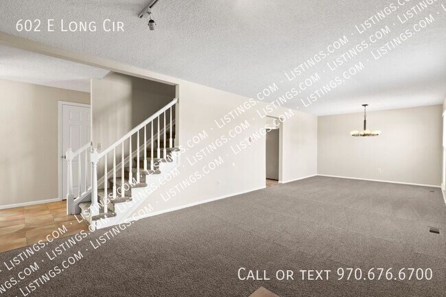 Building Photo - 602 E Long Cir