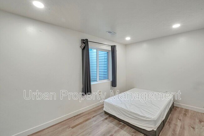 Building Photo - 3761 W 620 N