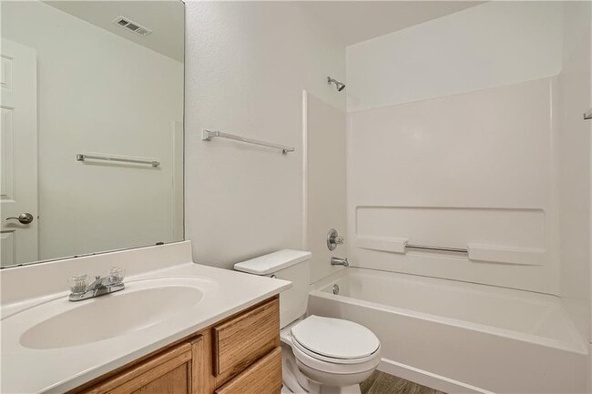 Building Photo - 1105 Fox Sparrow Cove