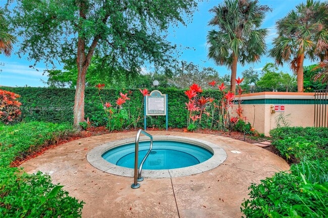 Building Photo - 9999 Summerbreeze Dr