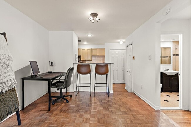 Building Photo - 1315 Washington St