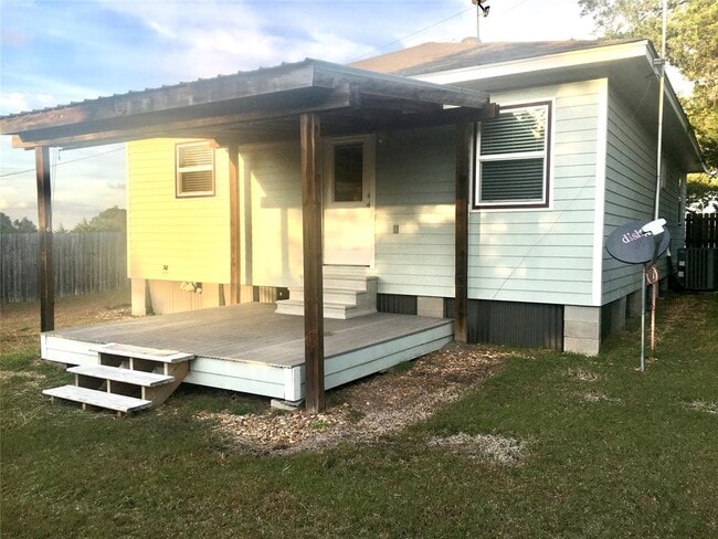 Building Photo - 4720 FM2502
