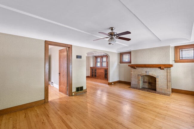 Building Photo - The Sampler