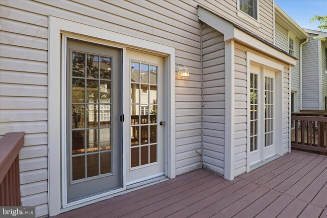 Building Photo - 3946 Valley Ridge Dr