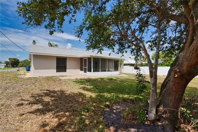 Building Photo - 7188 Bucknell Dr