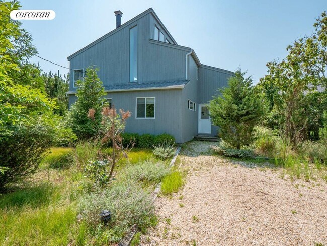 Building Photo - 78 Surf Dr